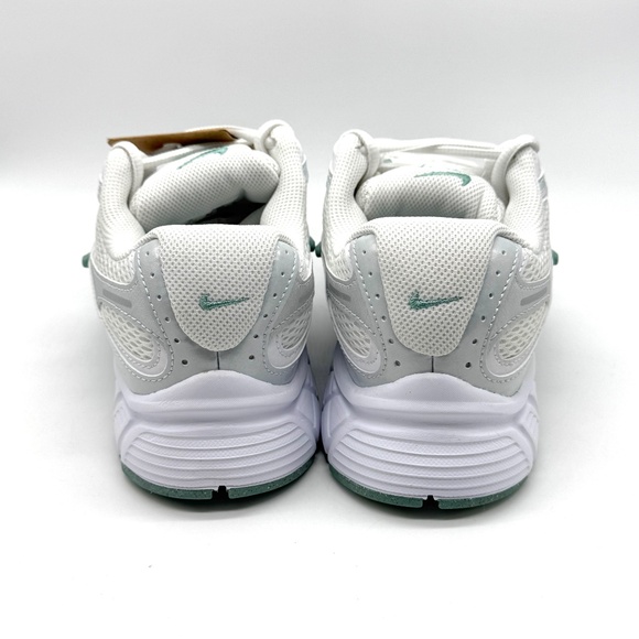 Nike Womens V5 RNR White Grey Cannon Shoes Sz 8 New Sneaker HQ7901-106 - Picture 4 of 11